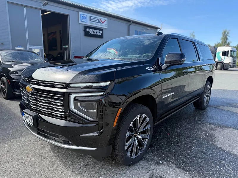Chevrolet Suburban 2026
