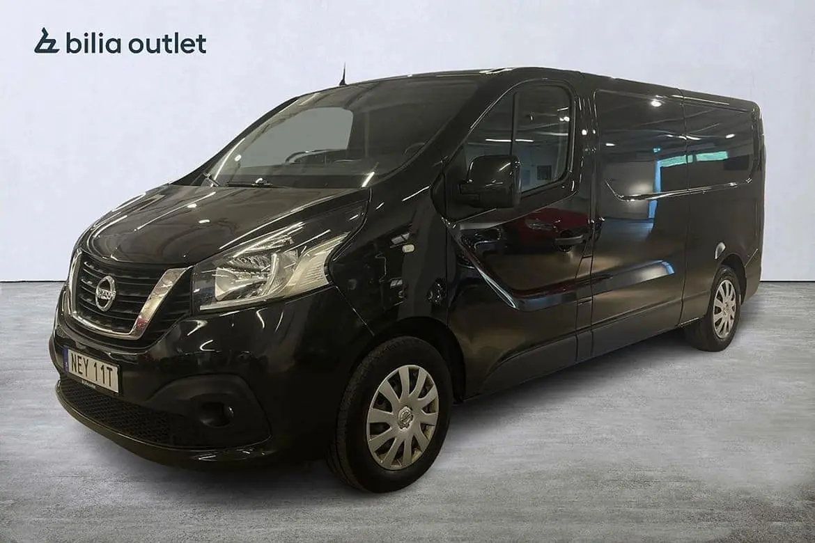 Nissan NV300 2020