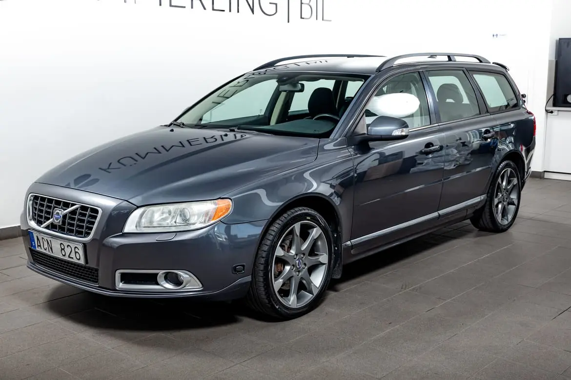 Volvo V70 2008