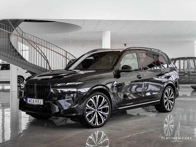 BMW X7 2025