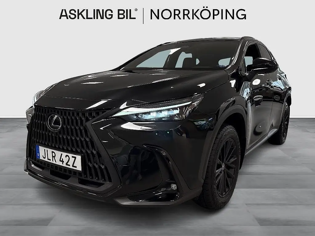 Lexus NX 2025