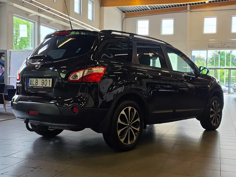 Nissan Qashqai+2 2014