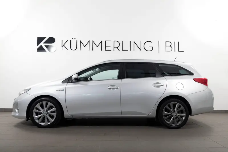 Toyota Auris 2013