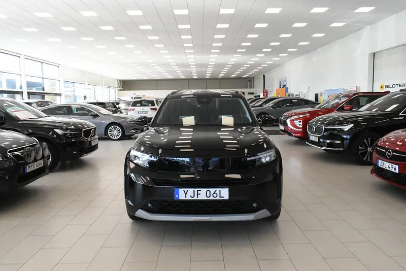 Opel Frontera 2025