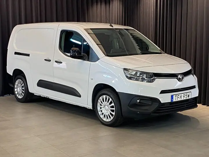 Toyota ProAce City 2024