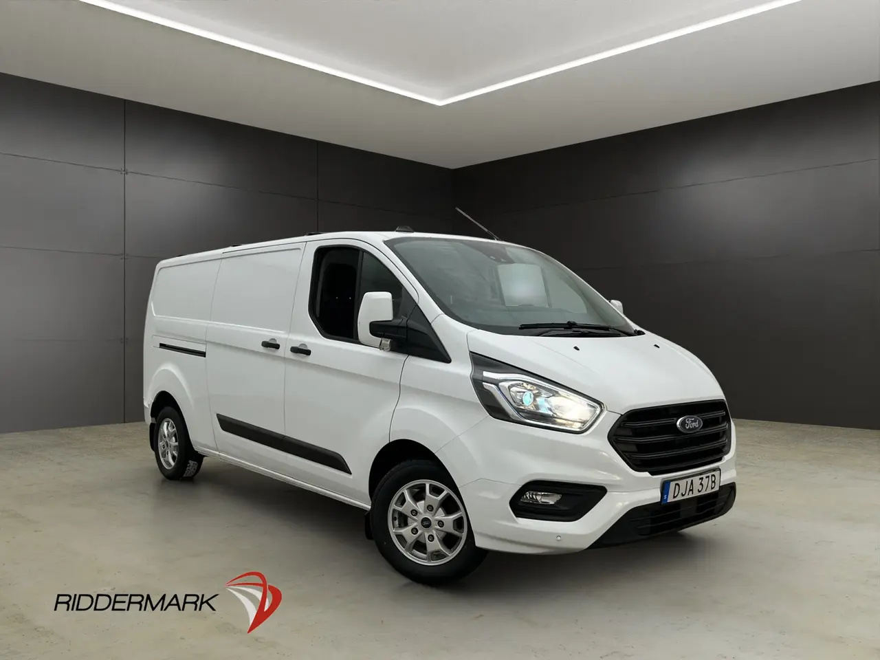 Ford Transit Custom 2024