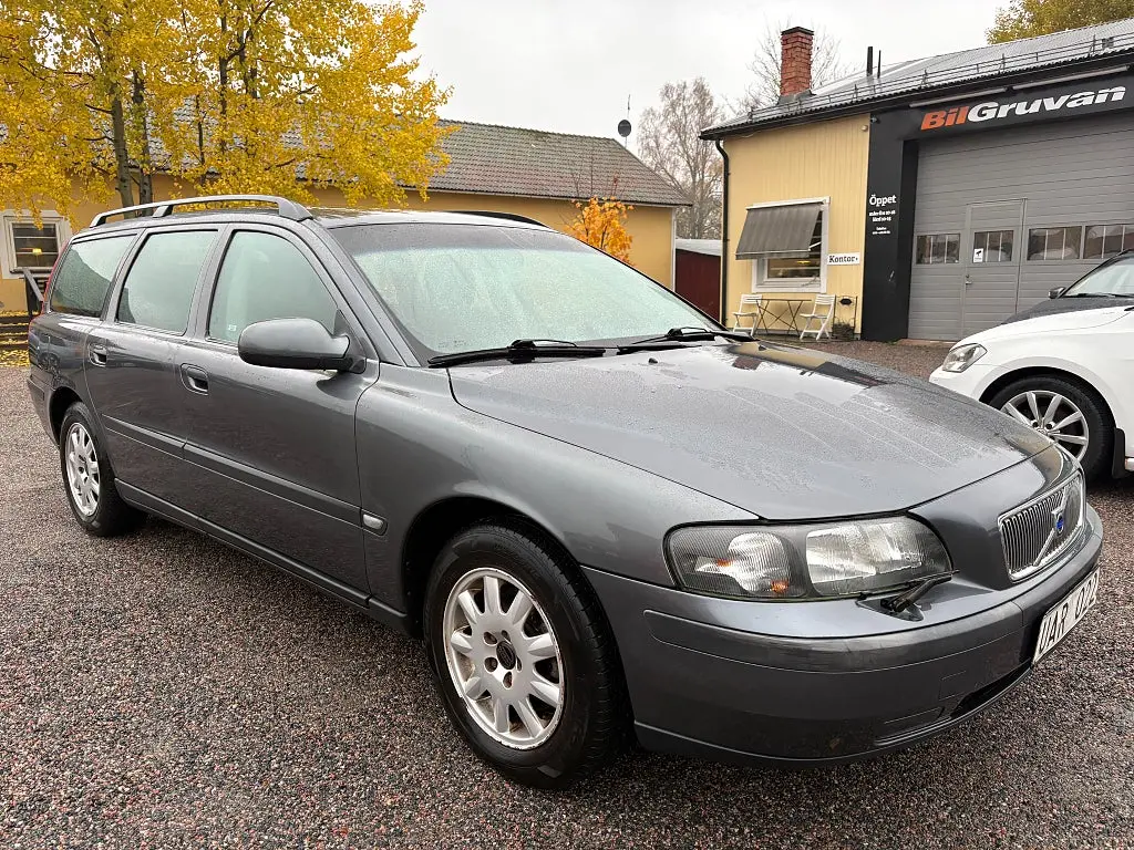 Volvo V70 2003
