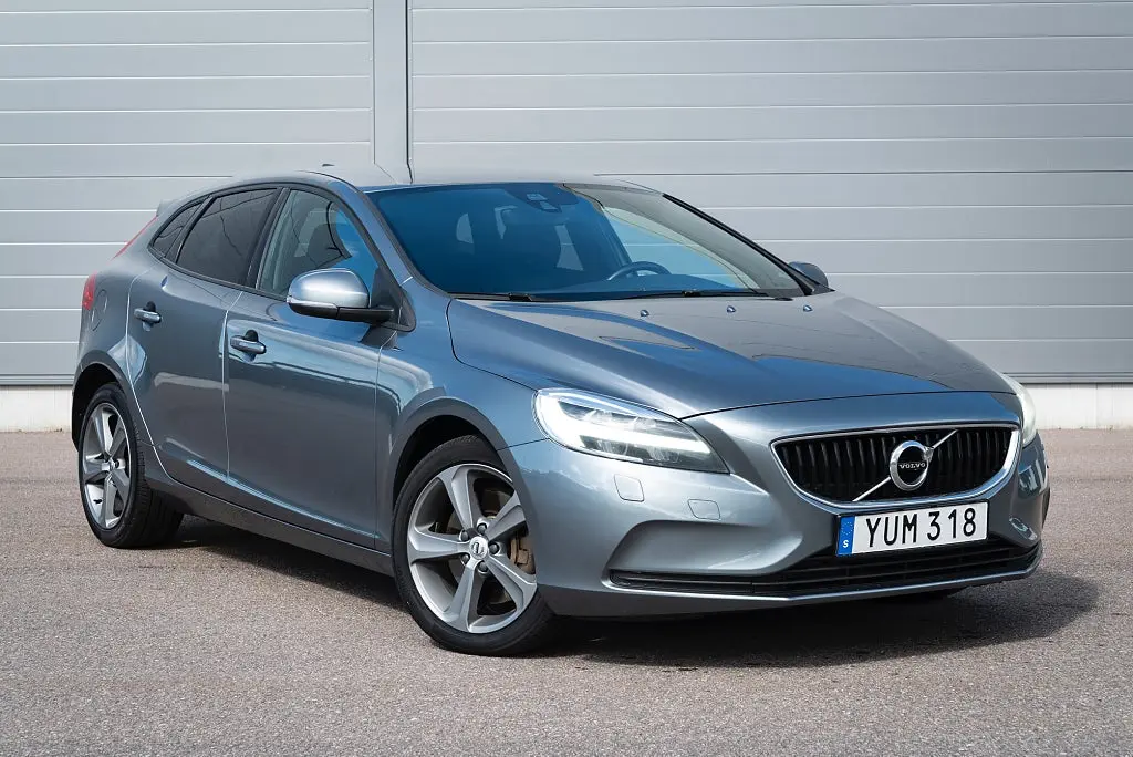 Volvo V40 2018