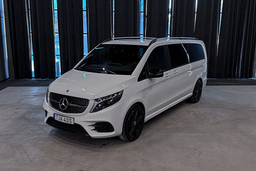 Mercedes-Benz V-Klass 2023
