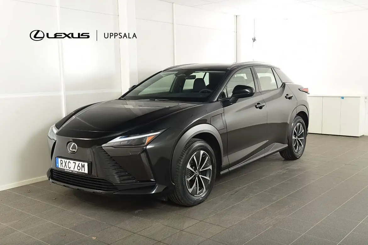 Lexus RZ 2025