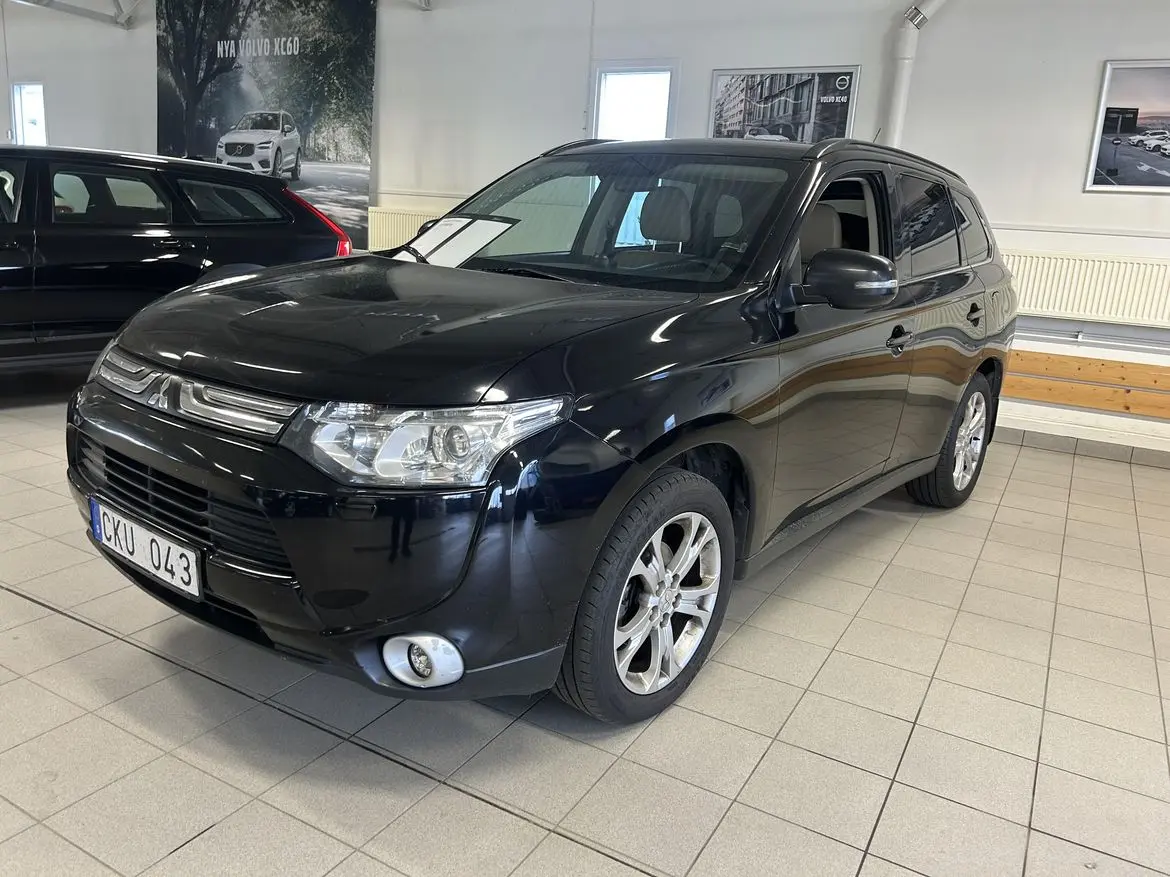 Mitsubishi Outlander 2013
