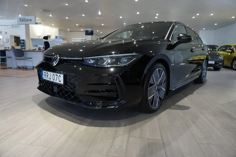 Volkswagen Passat 2025