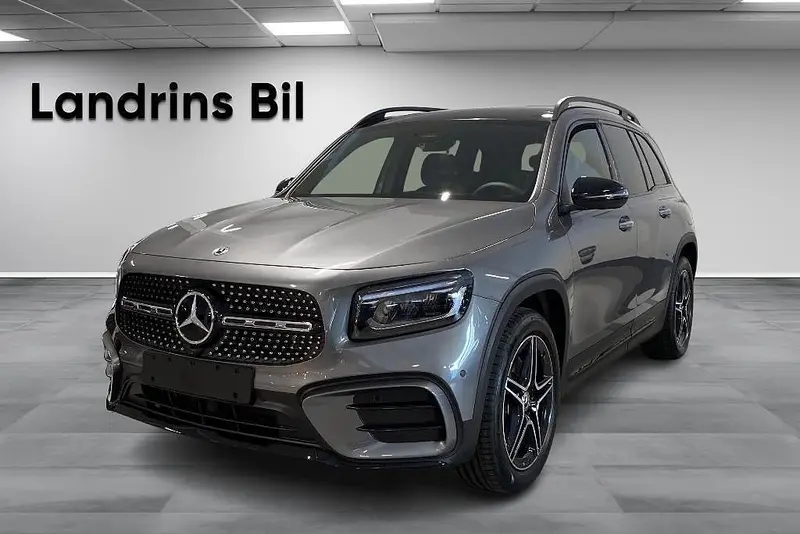 Mercedes-Benz GLB 2026