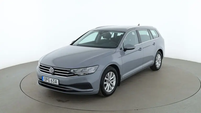 Volkswagen Passat 2022