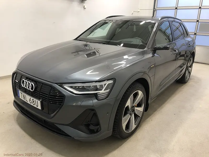 Audi e-tron 2022