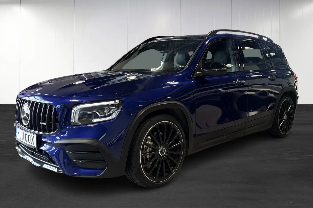 Mercedes-Benz GLB 2023