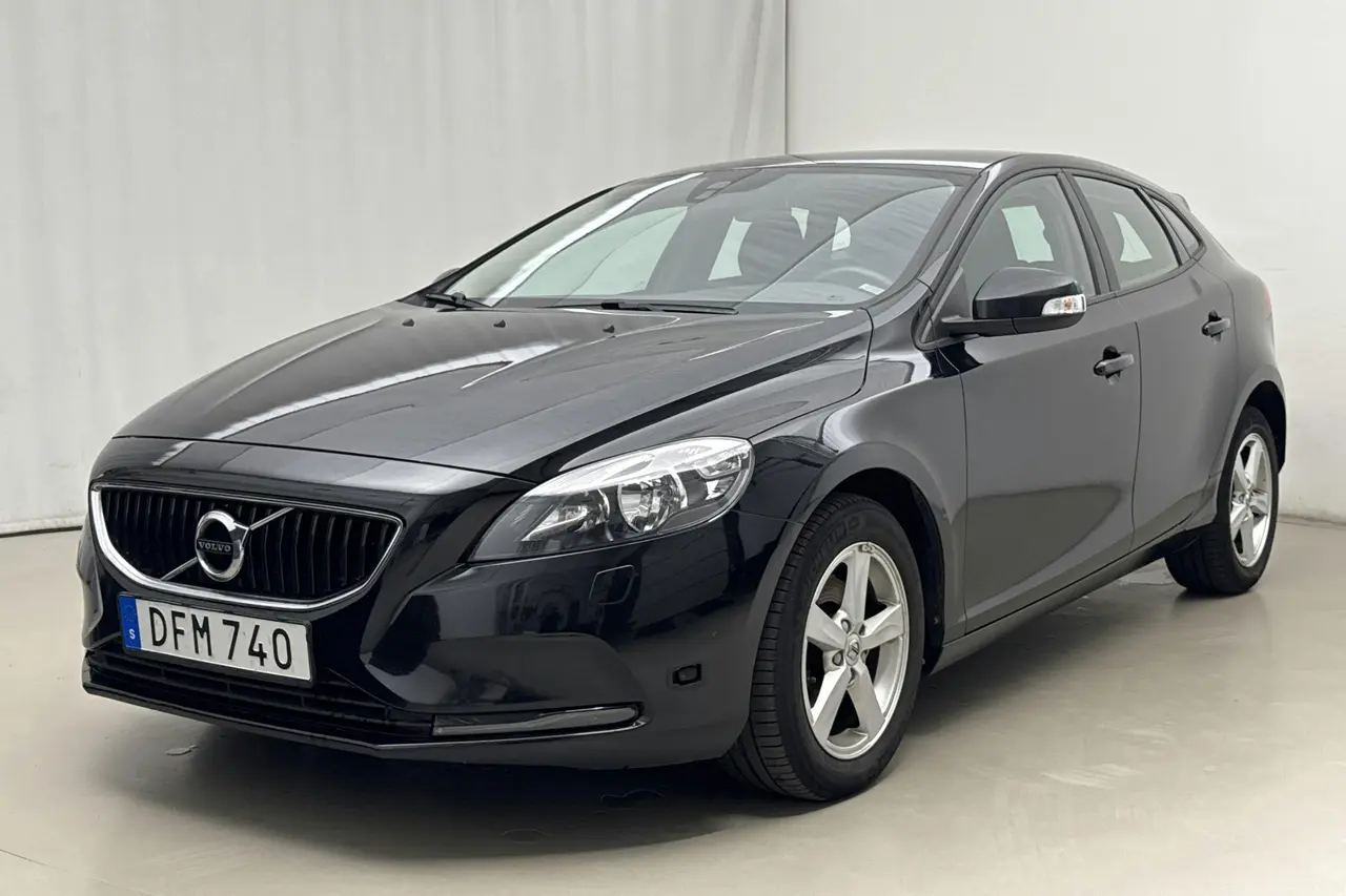 Volvo V40 2017