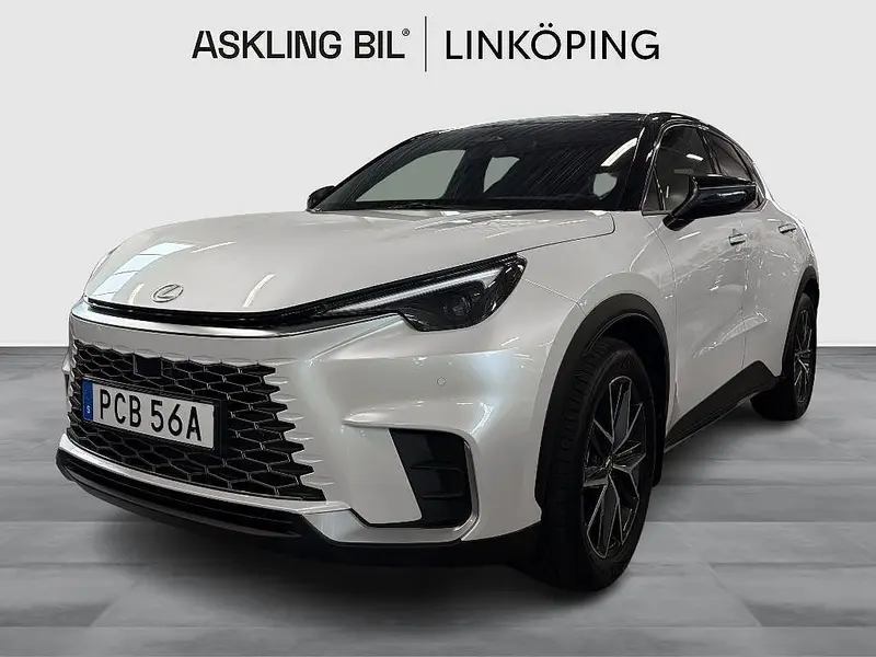 Lexus LBX 2025