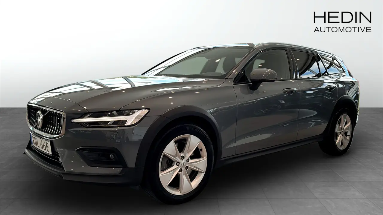 Volvo V60 2024