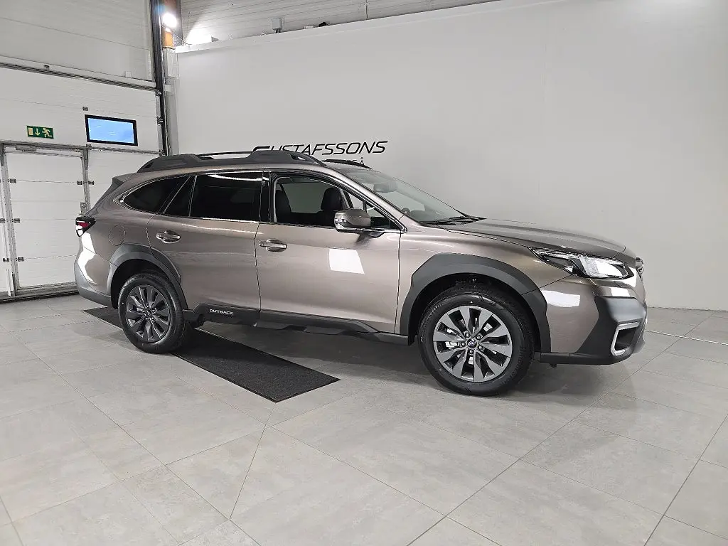 Subaru Outback 2025