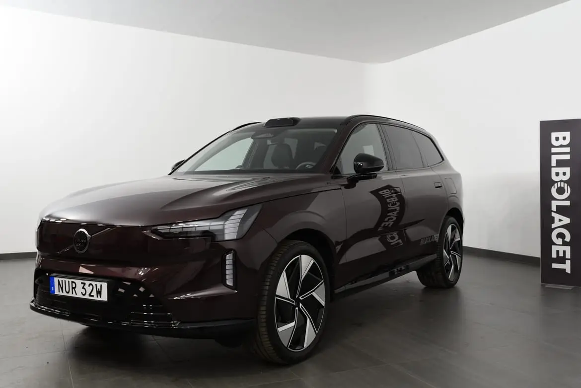 Volvo EX90 2025