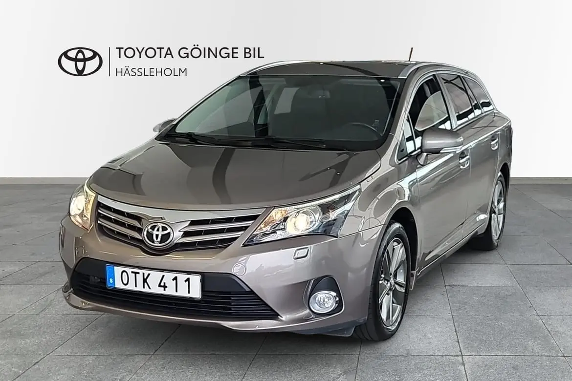 Toyota Avensis 2014