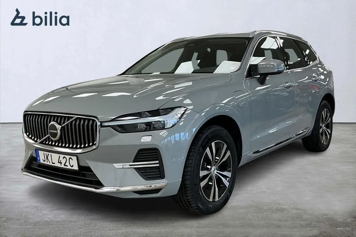 Volvo XC60 2025
