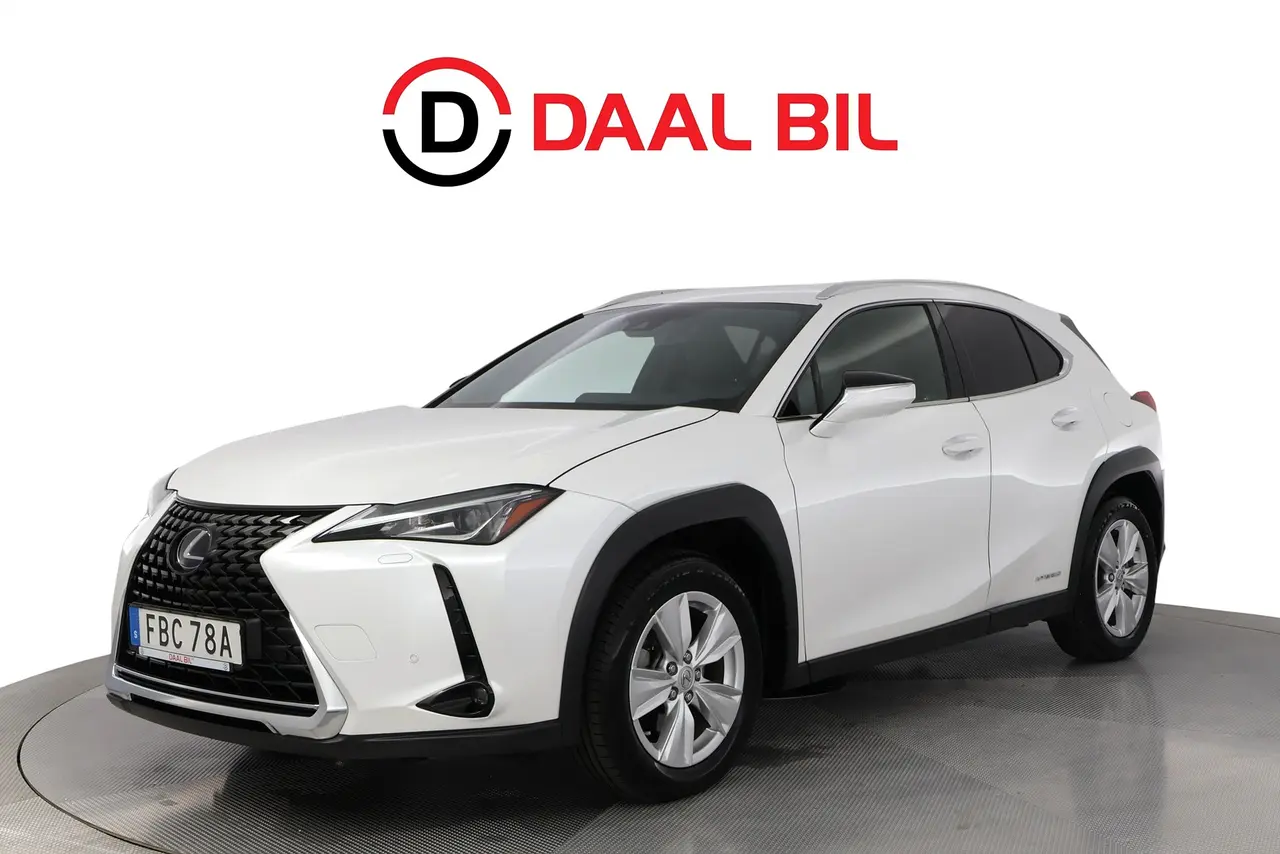 Lexus UX 2022