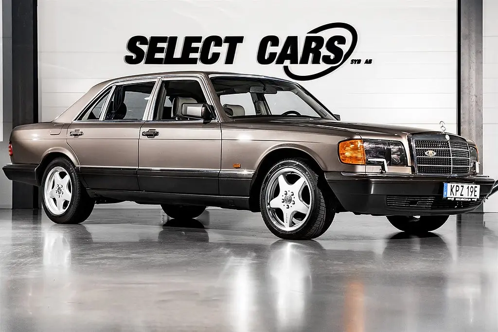 Mercedes-Benz SEL 1988