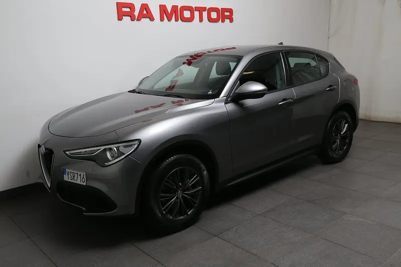 Alfa Romeo Stelvio 2018
