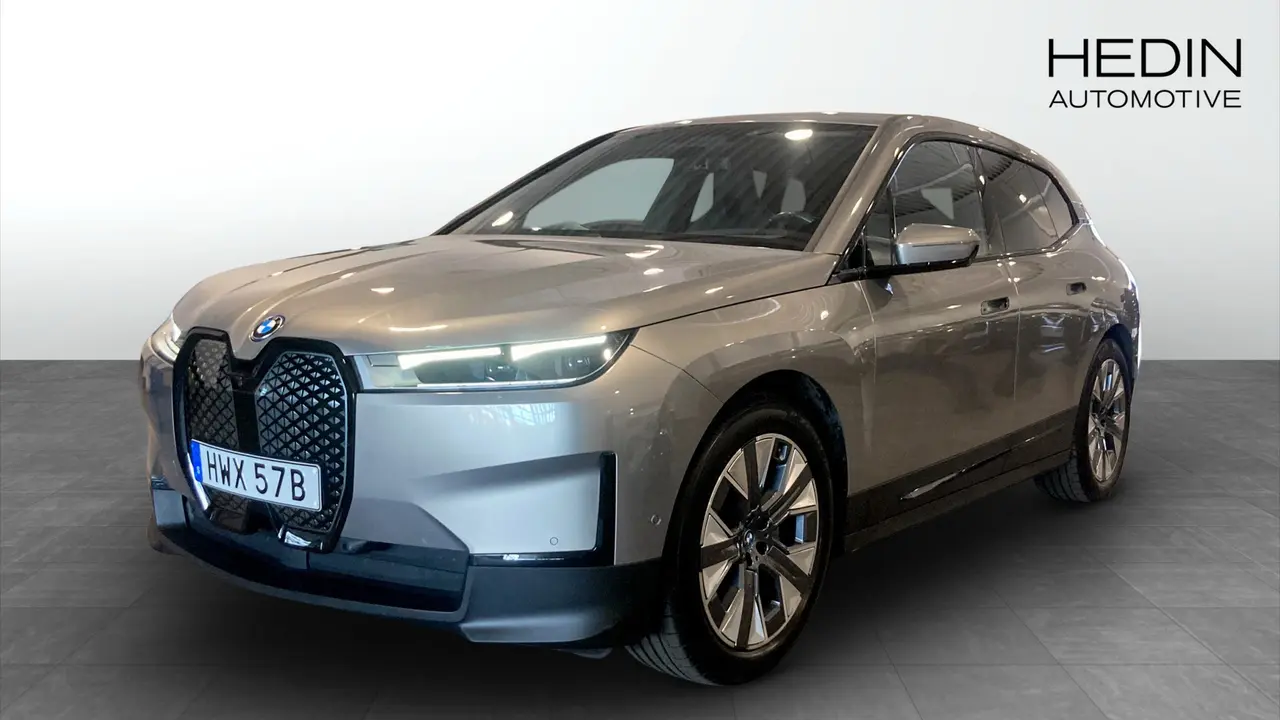 BMW iX 2023