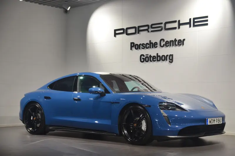 Porsche Taycan 2022