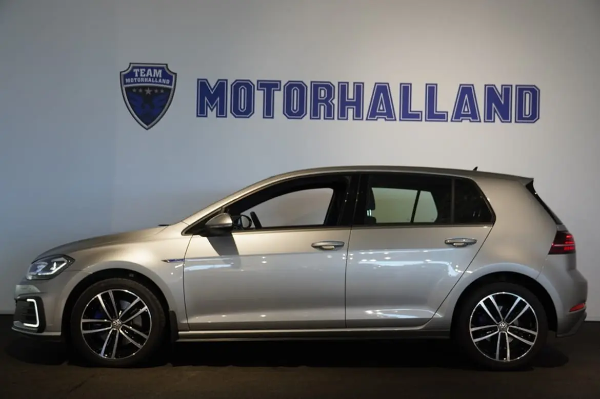 Volkswagen Golf 2020