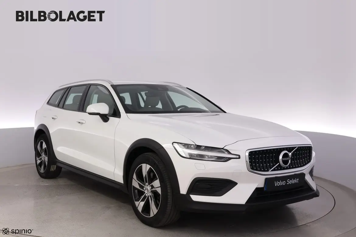 Volvo V60 2022