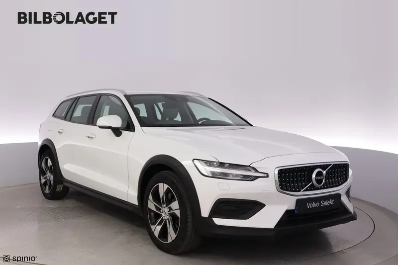 Volvo V60 2022