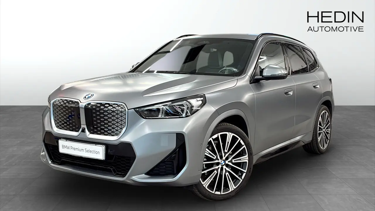 BMW iX1 2026