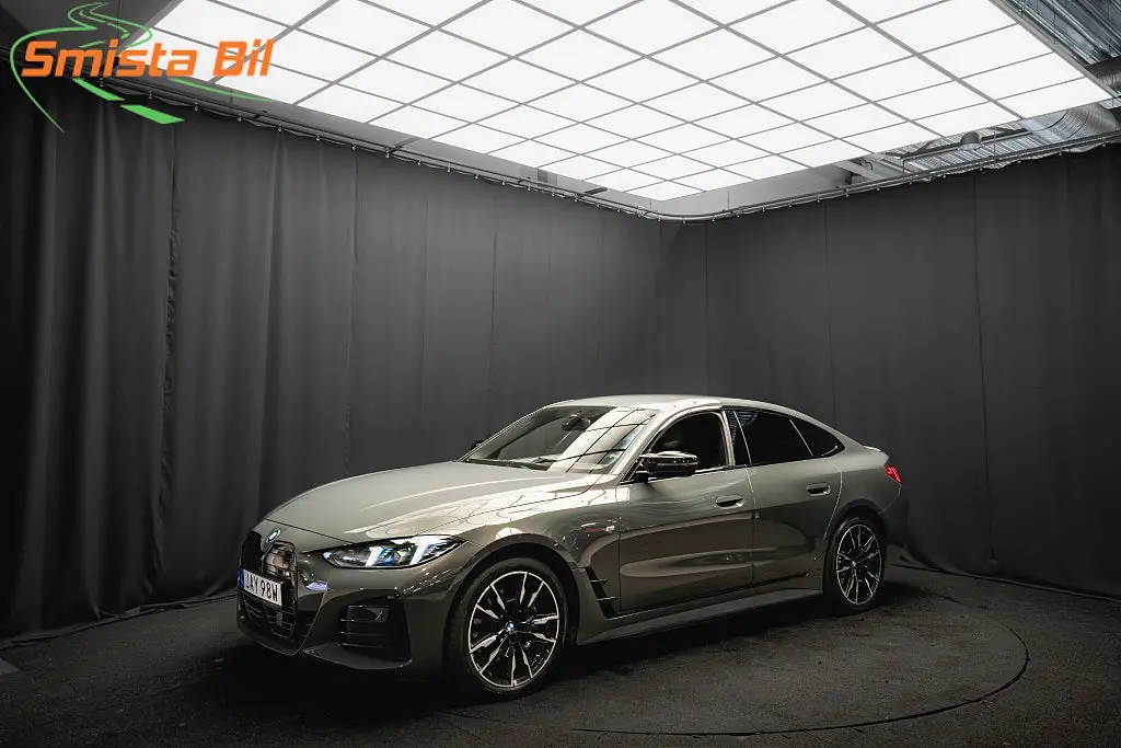 BMW i4 2025