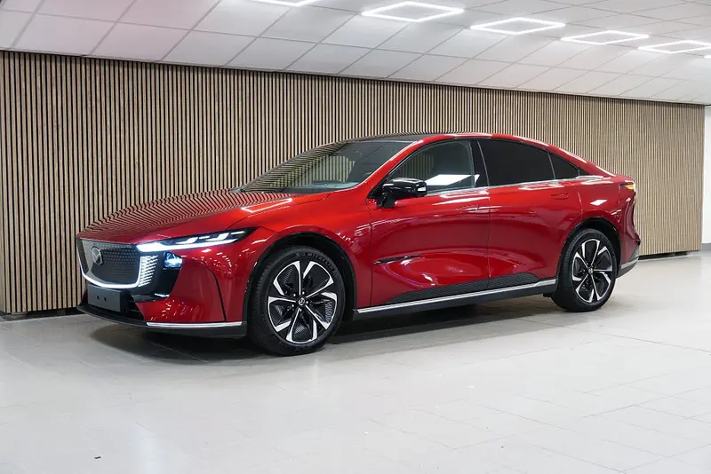 Mazda 6e 2026