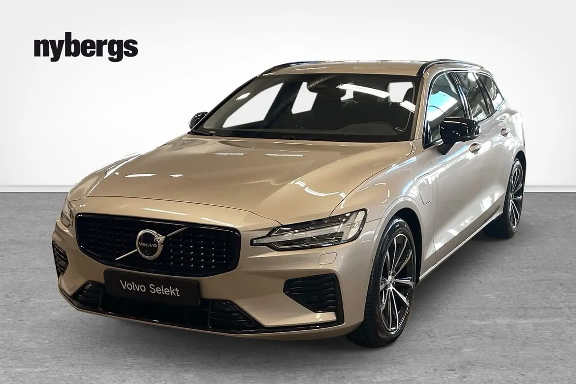 Volvo V60 2025