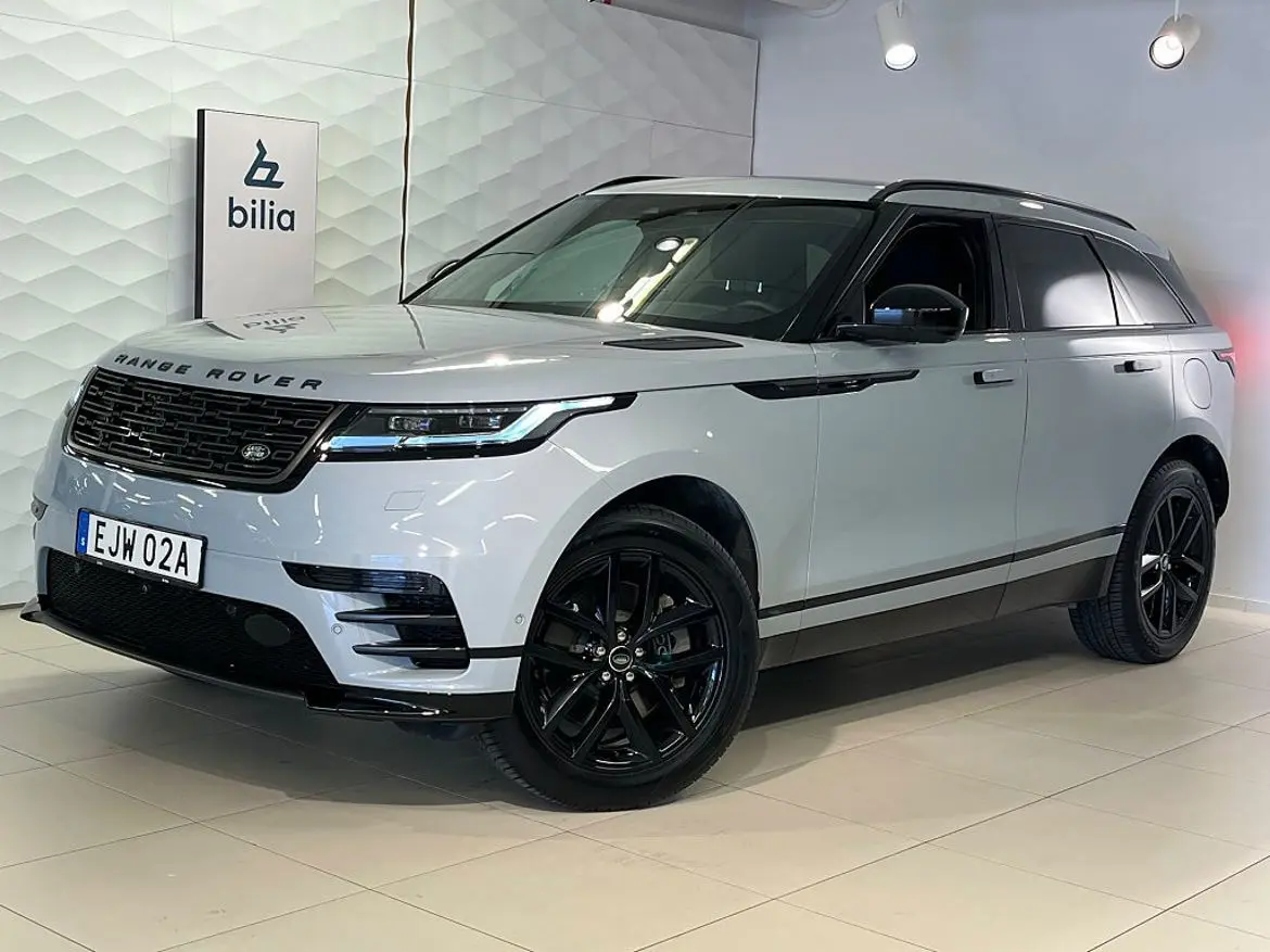Land Rover Range Rover Velar 2026