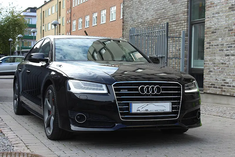 Audi A8 2016