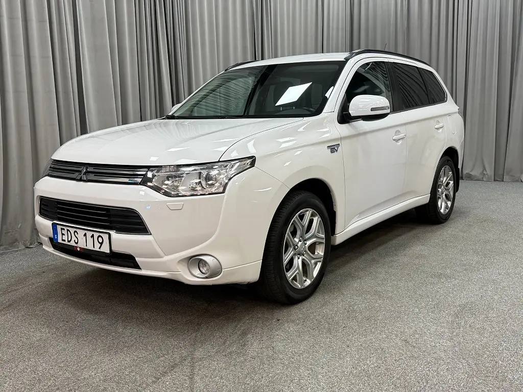 Mitsubishi Outlander 2014