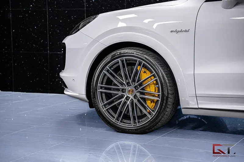 Porsche Cayenne 2022