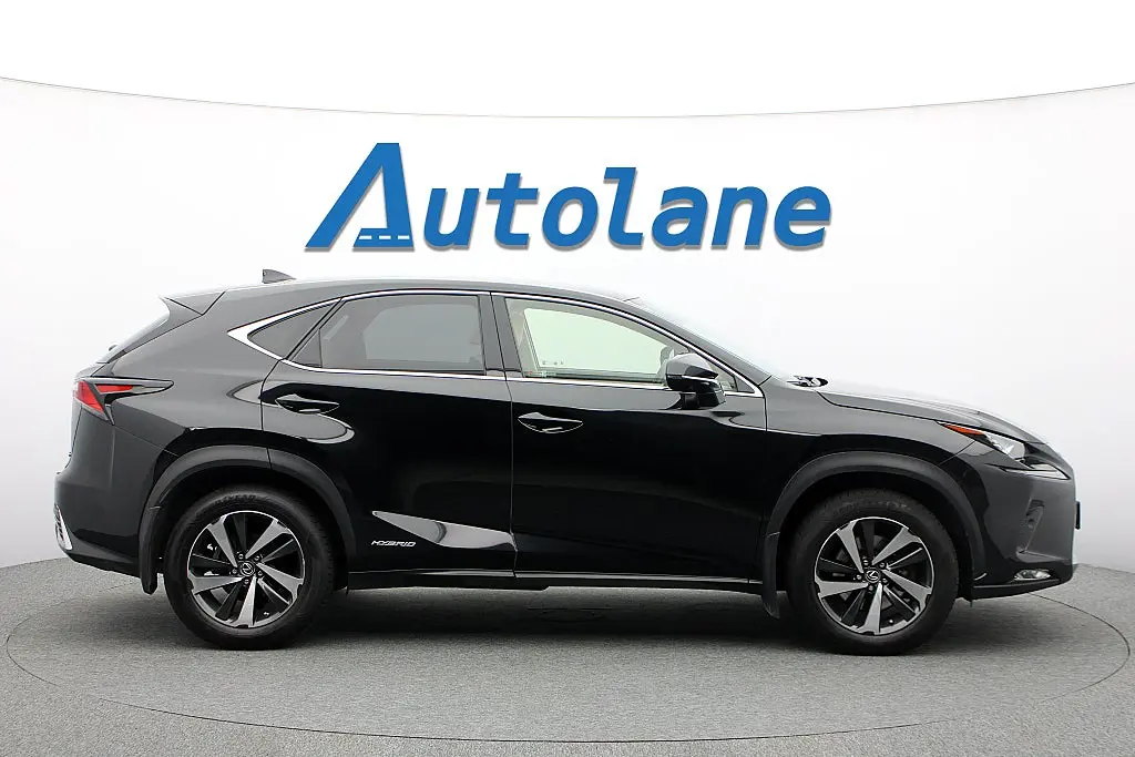 Lexus NX 2019