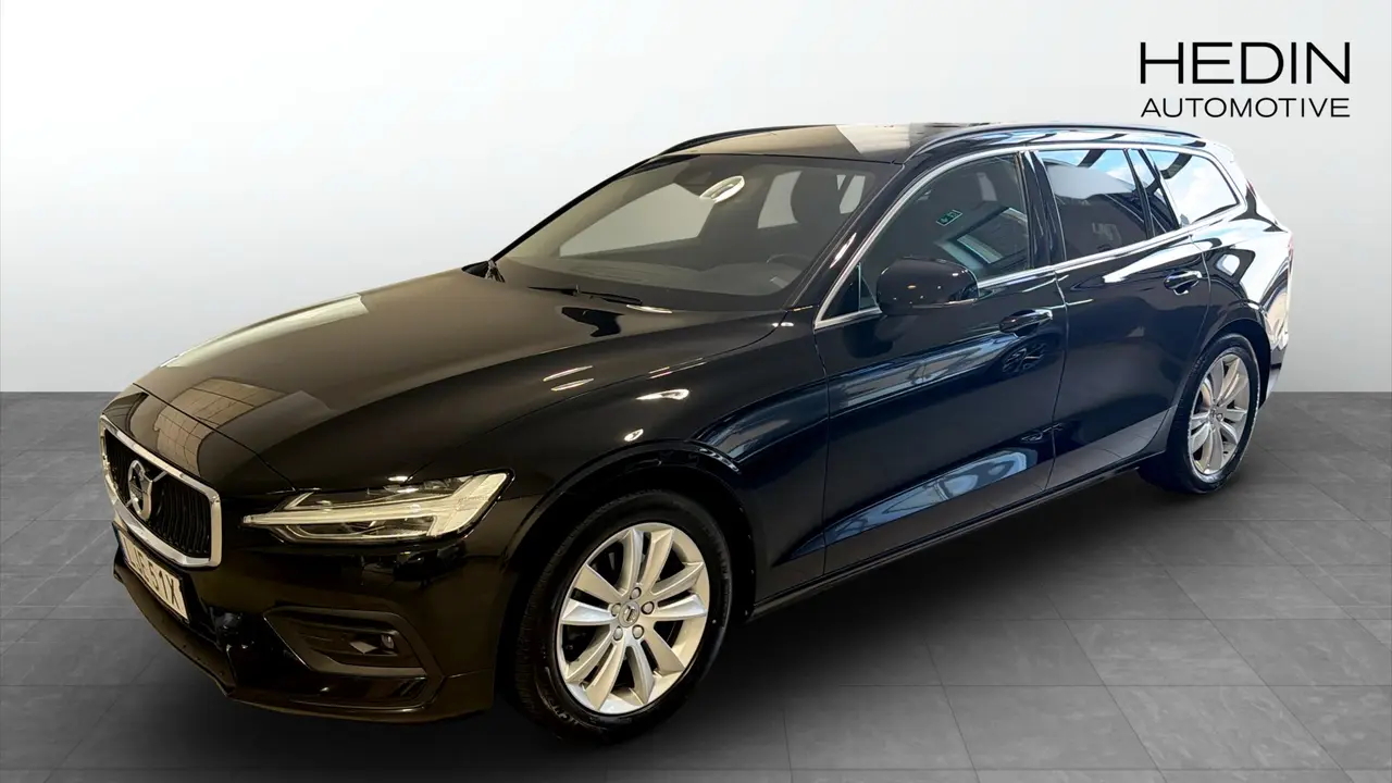 Volvo V60 2022