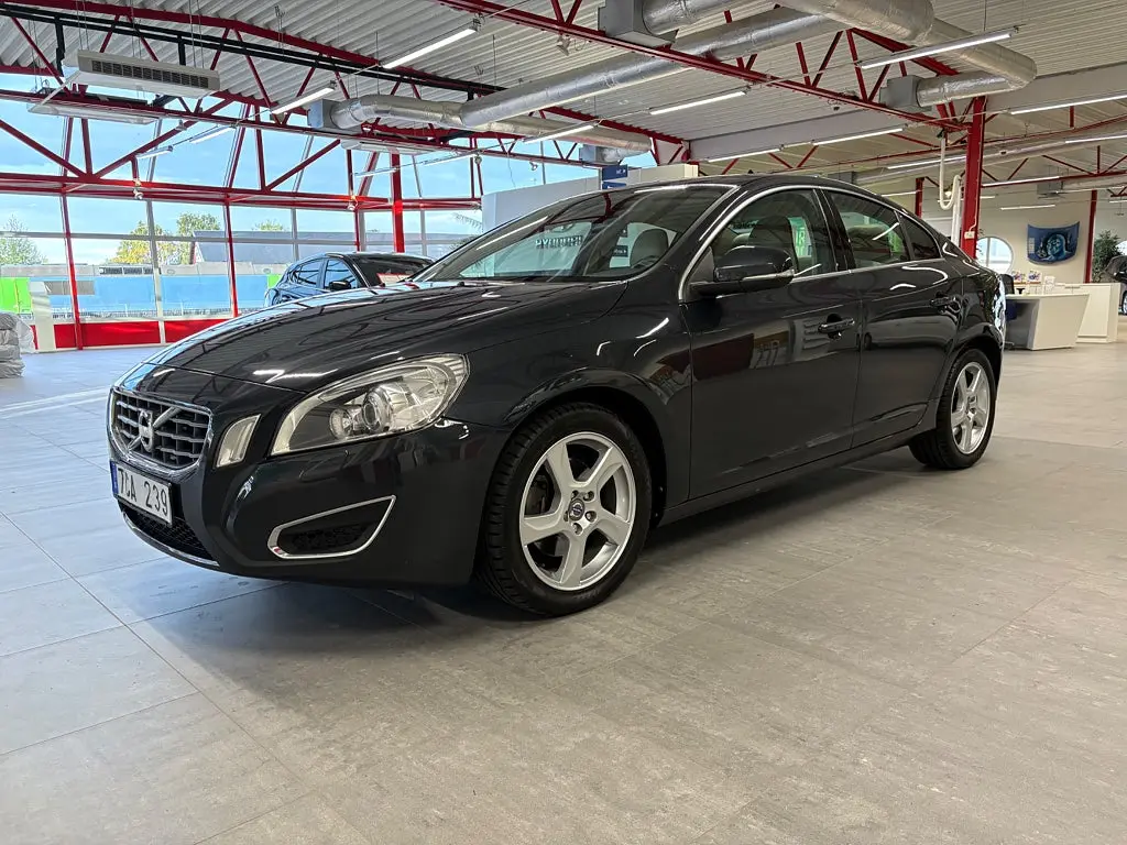 Volvo S60 2011