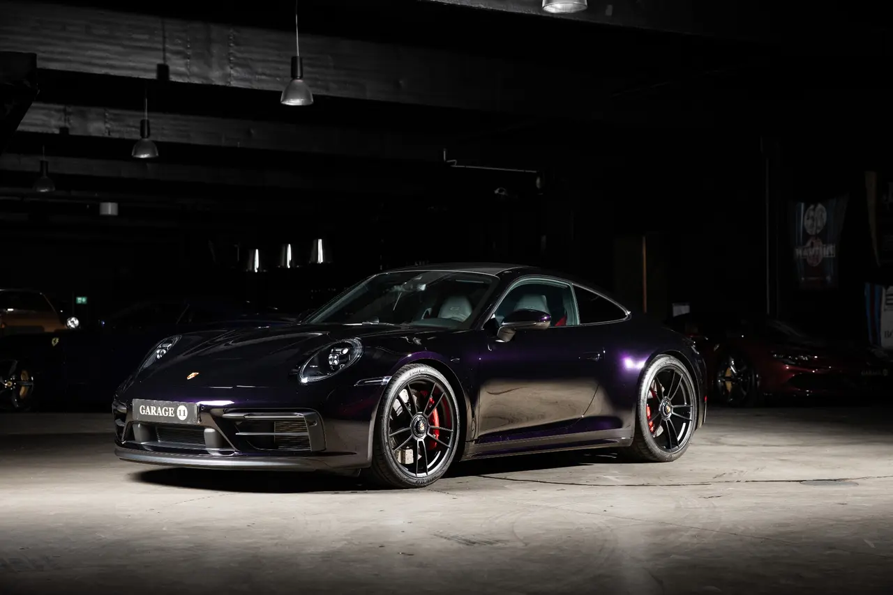 Porsche 992 2023