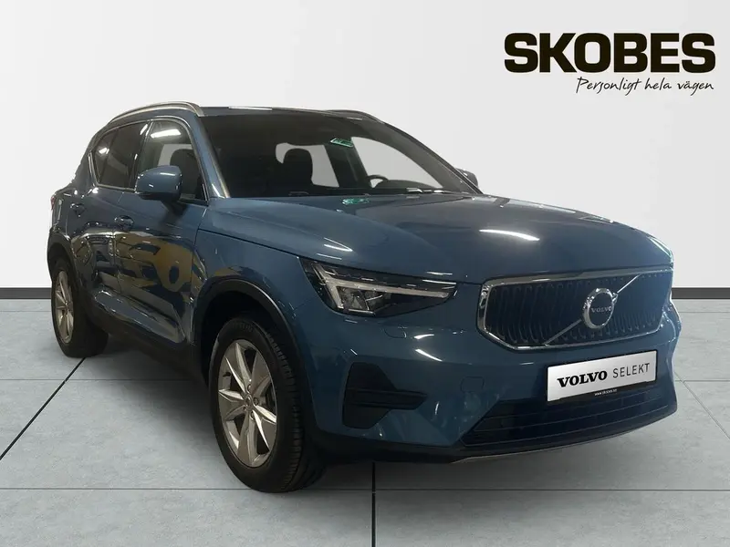 Volvo XC40 2025