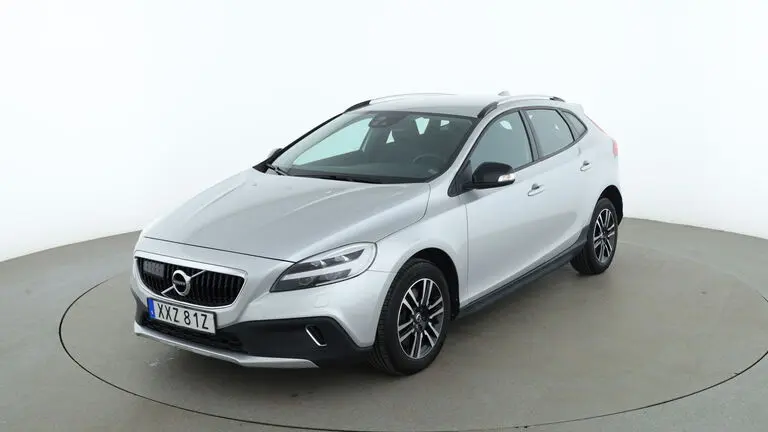 Volvo V40 2019