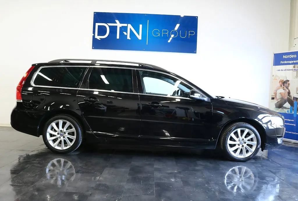 Volvo V70 2016